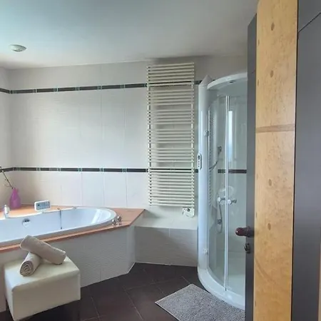 Villa Pausilia *