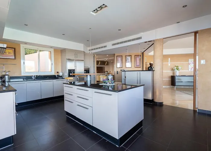 The View Villefranche-sur-Mer